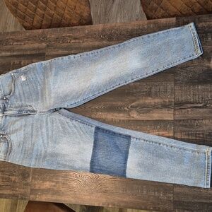 No Boundaries Junior's Light Blue Jeans with Dark Blue Patch